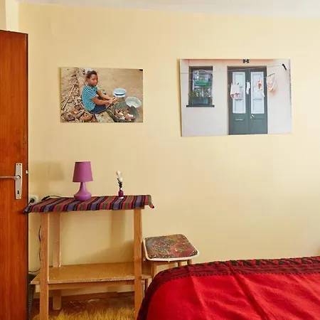 Sirma's House Хостел Скоп'є