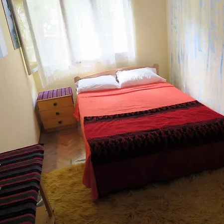 Хостел Sirma's House