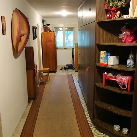 Хостел Sirma's House *